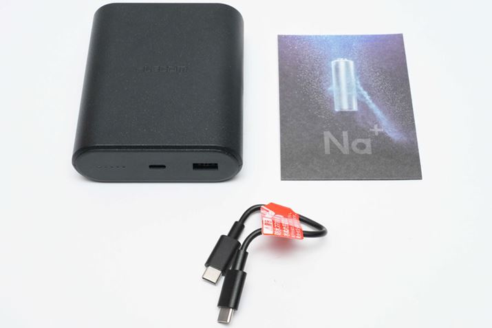 pbP[Wɂ̓obe[{́AUSB Type-CP[uA