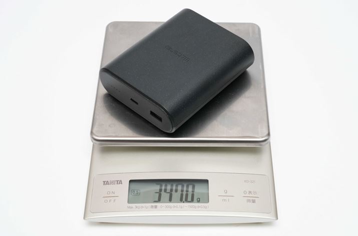 dʂ͖347gB`ECIoCobe[Ȃ20000mAhNX̏dʂɂȂ܂