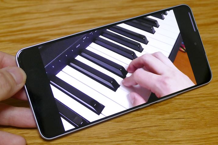 ʂȂ̂ŃRecɓKĂ܂BXs[J[̓XeIɑΉĂ܂