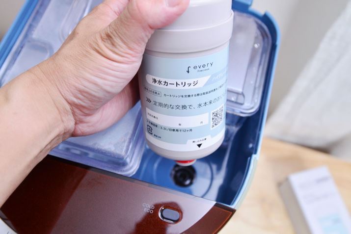 򐅃J[gbẂA3.3LތvZ12gp\B1N1xAŌp̃J[gbW͂̂ŁAʐ^̂悤ɁAHsvŃNbƉ񂵂ĒE܂