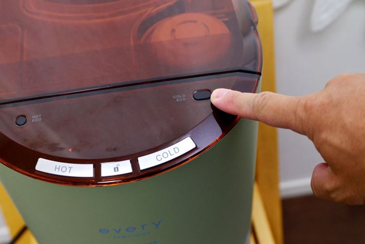 wĂ̂uCOLD ECO{^vBtɂHOTł܂