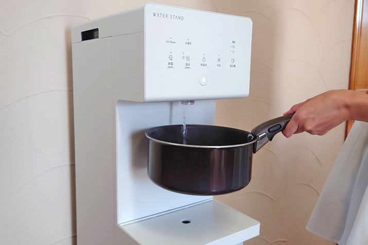 EH[^[T[o[͈H H p҂O܂