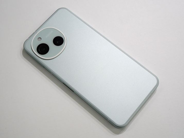 uAQUOS sense10v͑O@̃fUCRZvgێAV^SoCuSnapdragon 7s Gen3v𓋍ځAAI@\ꂽ