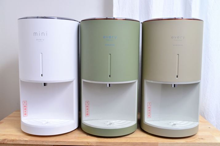 �򐅌^�E�H�[�^�[�T�[�o�[�̃u�����h�uevery frecious�i�G�u���B�t���V���X�j�v�̓������A���ۂ̎g�p���|�[�g�ƂƂ��ɂ܂Ƃ߂܂���