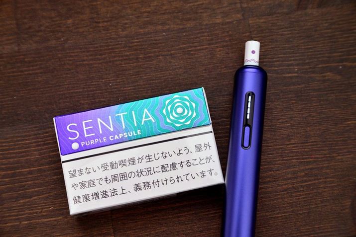 �g�����f�o�C�X�́A�u�A�C�R�X �C���} �A�C �����v�̐V�F�u�G���N�g���b�N�p�[�v���v�i�ō�3,980�~�j�B���n�F�Ō����ڂ��}�b�`