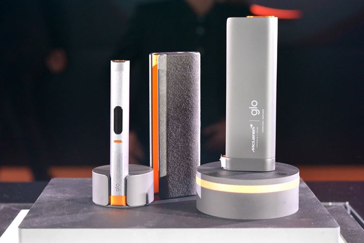 �V��uglo Hilo Plus�EMcLaren Racing�i�O���[�E�q�[���E�v���X�E�}�N���[�����E���[�V���O�j�ɃC���X�p�C�A���ꂽ����Łv�B���i�͂Ȃ�Ɛō�30,000�~�I