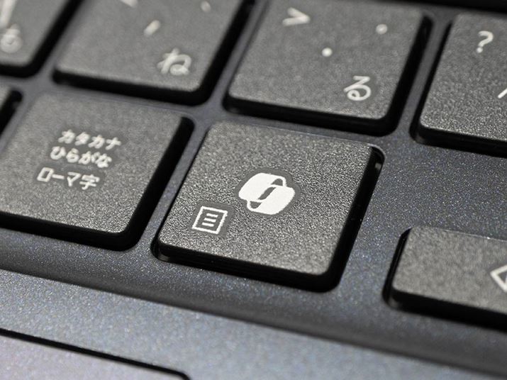 Windows 11�ɂ̓}�C�N���\�t�g�̐���AI�@�\�uCopilot in Windows�v���p�ӂ���Ă��܂��B10���~��؂鉿�i�̊i�����f���ł��A�uCopilot in Windows�v�𑦍��ɌĂяo�����p�L�[�iCopilot�L�[�j�𓋍ڂ��鐻�i�������Ă��܂���