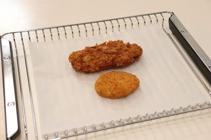 �߂͂��łɐ������z���ăx�`���b�Ƃ��炩����ԁc�c�B������u�}�W�b�N���b�N�v�ɍڂ��āu���x�C�N�v�B�������ɗ����Ȃ��悤�ɃN�b�L���O�y�[�p�[��~���Ă�����M���܂�