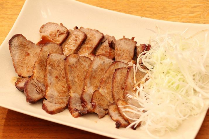 �����J�b�g���Ĕ����l�M��Y������ł�������B�c�����Ђ��`�̓����`�����邾���Ń^���Ƃ��Ă��g���܂��B�ϓ؂̂悤�ȃz���z���̂��炩���͂Ȃ��ł����A�\���ɂ��炩�����{���̊��݉����������ĂƂ��Ă����������I�@�ϓ؂ƈ���đ�ʂ̎Ϗ`���c��Ȃ��̂Ō�Еt�����y�Ȃ̂���