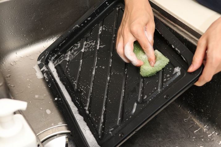 �Ђ��`���ł��Ă���̂ŁA�u�q�[�g�g���C�v�̌�Еt�������X�S�z�ł����c�c�B�ł����u�q�[�g�g���C�v�̓t�b�f���H���{����Ă���̂ŁA�ł��t�����Ђ��`�͊ȒP�ɗ����܂���