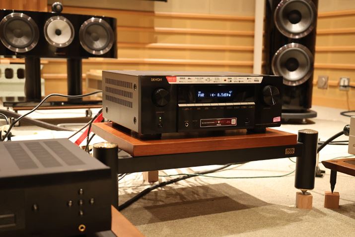 D&M�z�[���f�B���O�X�ŁuAVR-X3900H�v�̉������`�F�b�N�B�X�s�[�J�[��Bowers��Wilkins�́u800D4�v�V���[�Y�𒆐S�Ƃ������؂ȁu5.2.4�v�V�X�e��