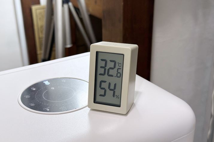 �����́A�O�C���i���̎��_��35�x�j�ɋ߂��Ȃ��Ă��܂��B���܂߂ɃG�A�R���̂��镔���ɓ�������Őg�̂��₷��������܂���