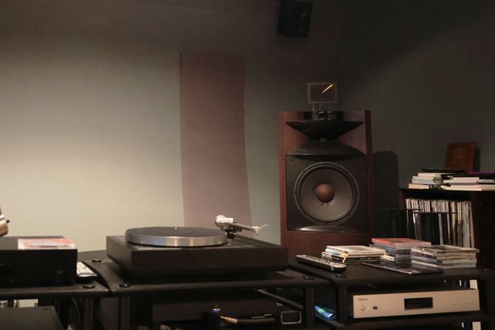 �t�����g�X�s�[�J�[��JBL��15�C���`�E�[�n�[���ڋ@�uPROJECT K2 S9900�v