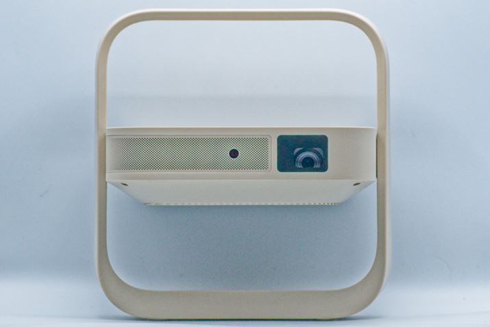 �t��HD�𑜓x��LED�������f���uElfin Flip Plus�v