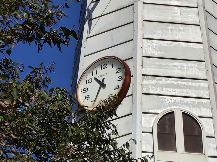 �L�p�J�����i10�{�j�ŎB�e