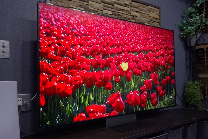 �\�j�[�̍ŏ�ʃe���r�uBRAVIA 9 II�iXR90M2�j�v�V���[�Y�����r���[�B�����65V�^�uK-65XR90M2�v���ؗp���A��������Ǝ������s����