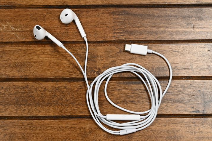 �A�b�v���uEarPods with USB-C�v