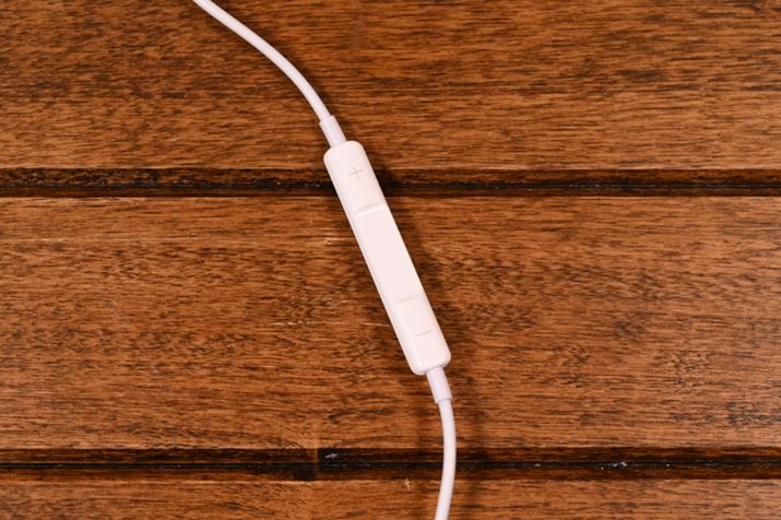 �A�b�v���uEarPods with USB-C�v�̃C�����C�������R��