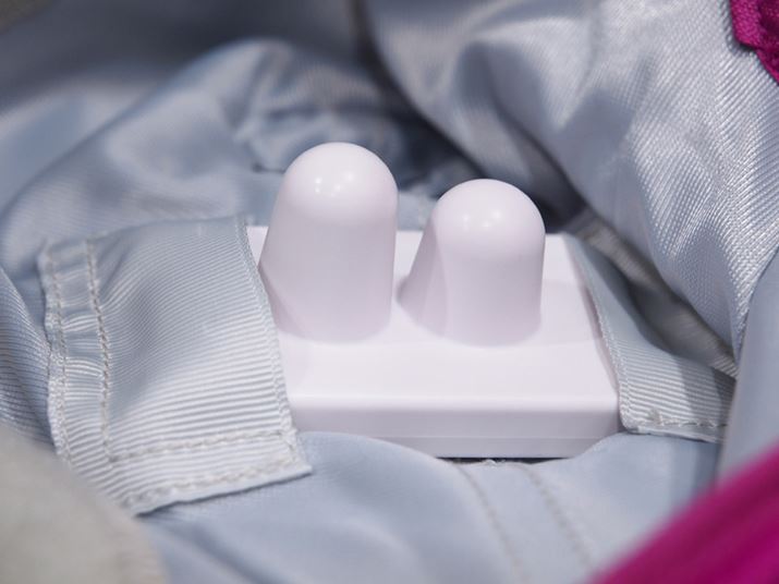 A^b`g̍EmF邽߂̃xBA^b`g𐳂ʒuɑ邽߂̖ڈɂȂ