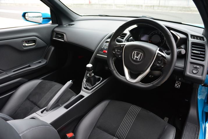 CeA̓X|[cJ[炵͋CŁAyԂƂ͎vȂ̍ւ