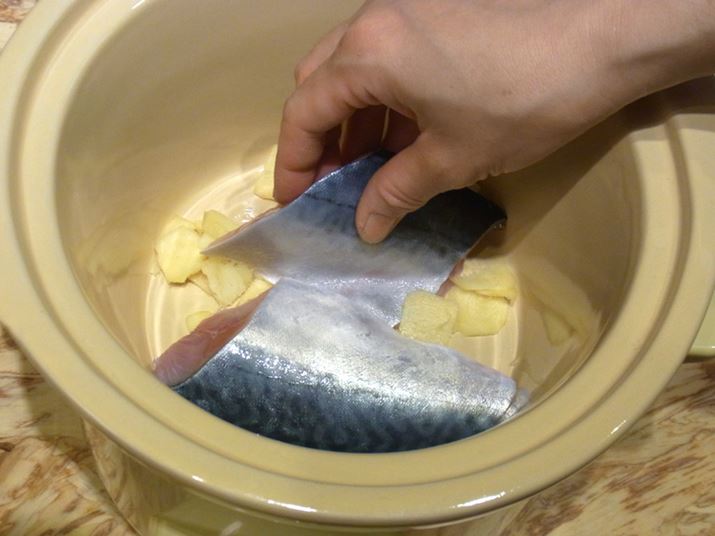 ɂ傤̔ʂU炵āATo̐؂g......