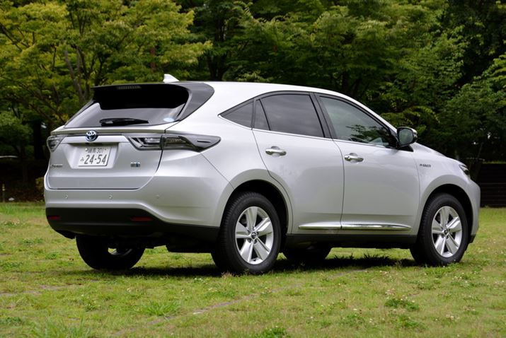 ]fɔׁAfUCIɈ܂ۂ󂯂