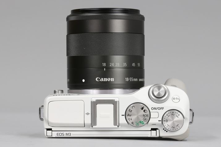 ʂɘIo␳_C𑕔ȂǂāAJ炵X^C̃{fBɂȂ