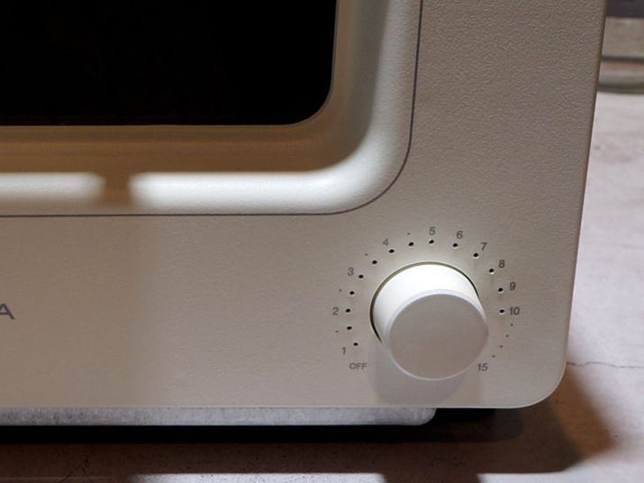 �{�̉E���́u�Ă����ԑI���v�_�C�����ł́A�u�Ă����ԑI���v�Ŏ��Ԃ�ݒ肷��