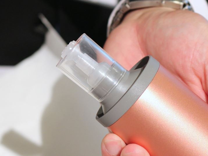 ܂ARgɐꂽJ[gbW𑕒Bŏ5cc̐1̐󂪂ł