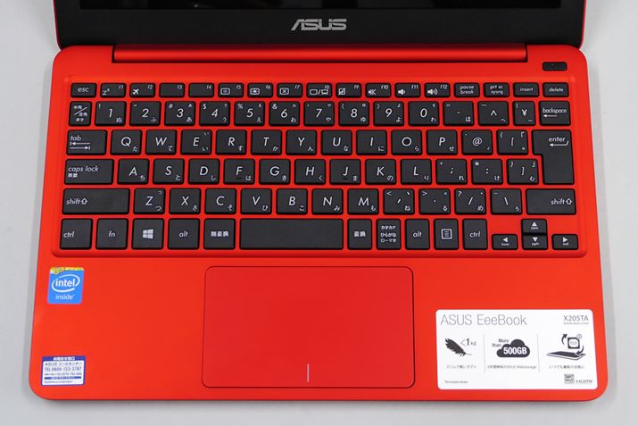 WIȃL[CAEg̃L[{[hB18mm̃L[sb`mۂĂAL[{[h͑ł₷