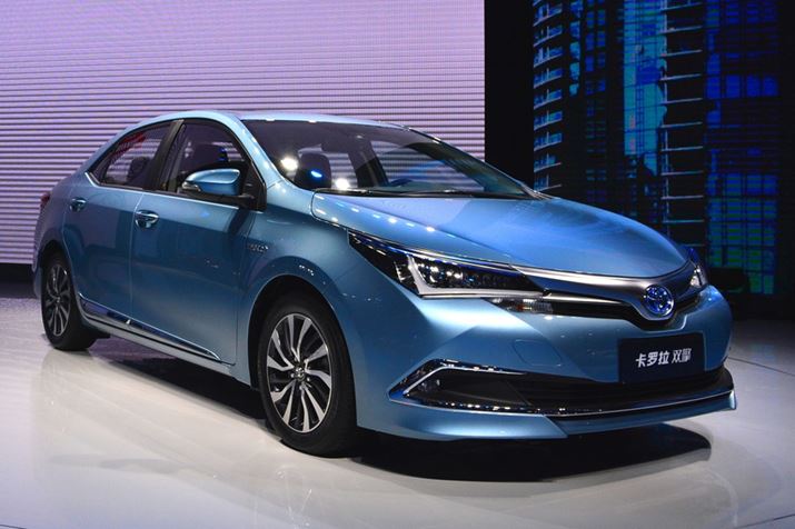 �g���^�̓J���[�� �n�C�u���b�h��W��