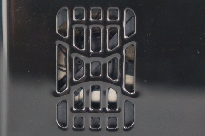 ׂ𒷎Ԃꍇ̈萫Ɋ^pt@B̗LiIт̑傫ȗvf