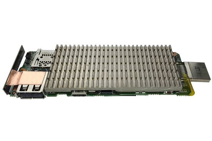 ^̃q[gVNĂAXeBbN^PCƂĂ͂d߂̖70g̃{fBƂȂĂ