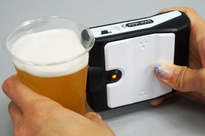 OX̑ʂɉtƃvX`bNό`Ă܂܂B̂߁AقƂǖA͗