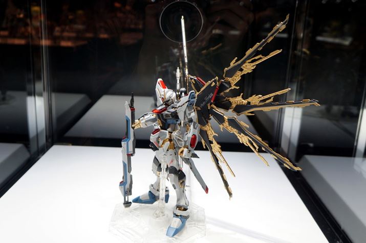 ς񂳂̍iuSTRIKE FREEDOMv