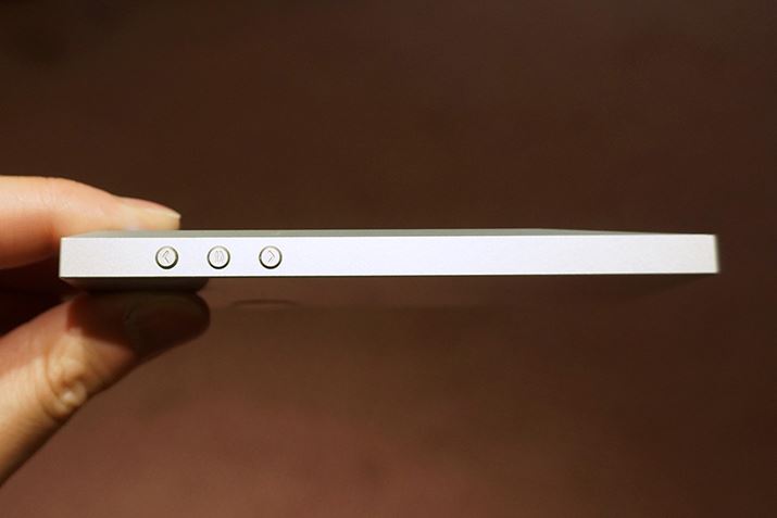 ʂɂ́AyȂ̍Đ/~⑗/߂ł{^𓋍