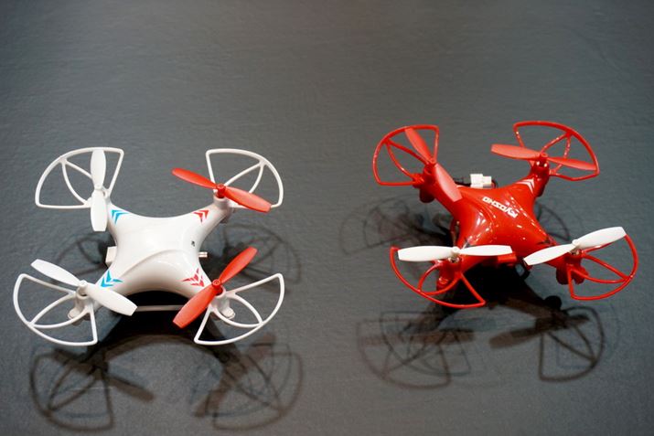 GbÓuNAgbNX EBYvB^̃JtNAbhRv^[ŁA{̃TCY125ij×125isj×40ijmmŁAdʂ40g