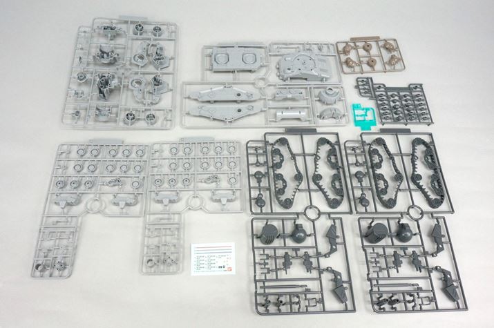 głBp[c̐FADFAZDFƂȂĂāAԂۂ܂