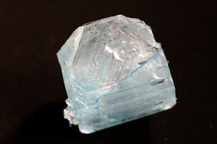 2TԂ炢ƁA傫āAʐ^̂悤ɂȂ܂BAȎlp̌`ɂȂĂ܂