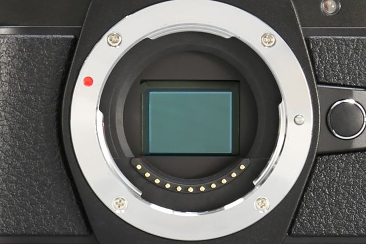 E-M1E-M5 Mark IIƓA5␳ɑΉZT[Vtg̎Ԃ␳@\