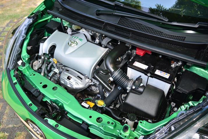 K\GẂA1.5b^[2NR-FKEB80kWi109PSj̏o͂ƍō20.2km/l̔RĂ