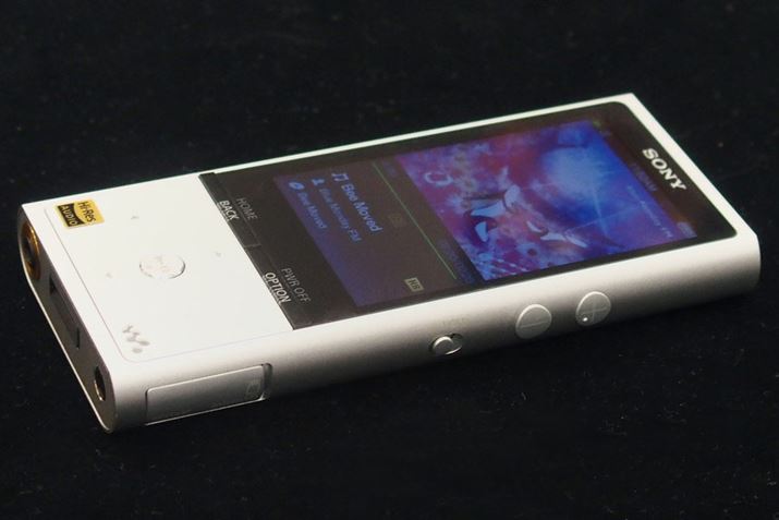 NW-ZX100B[eʂ128GBBfBXvC3.0^i240×400j