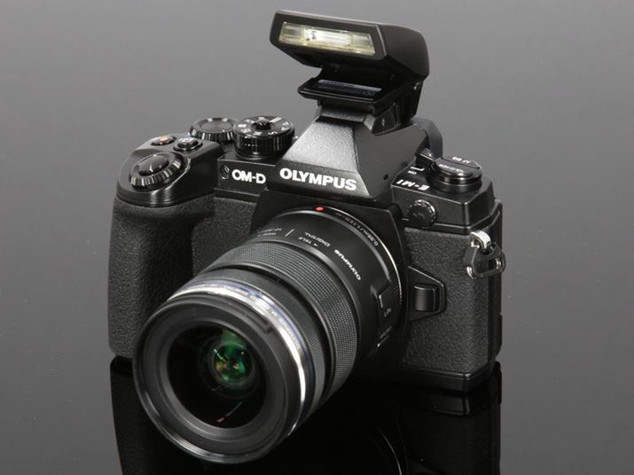 KChio[7iISO100Emj^10iISO200Emj̃tbVt