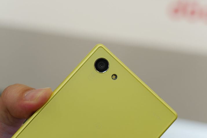 �L����f����2300����f�Ȃǃ��C���J�����͏�ʋ@��Ɗ�{�I�ɋ��ʂ��Ă���