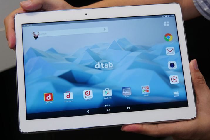 3����ڂ�dtab�́A1920×1200��WQXGA�\���ɑΉ������10.1�C���`�f�B�X�v���C�𓋍ڂ���Wi-Fi�^�u���b�g�Ƃ��ēo��