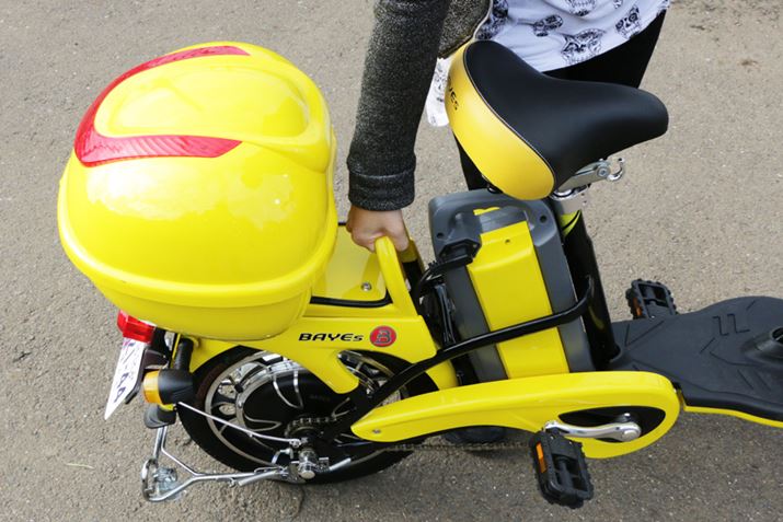 ֏ɃnhtĂ̂ŃX^hĂ鎞ɖ𗧂قA]̍ۂɏd󂵂