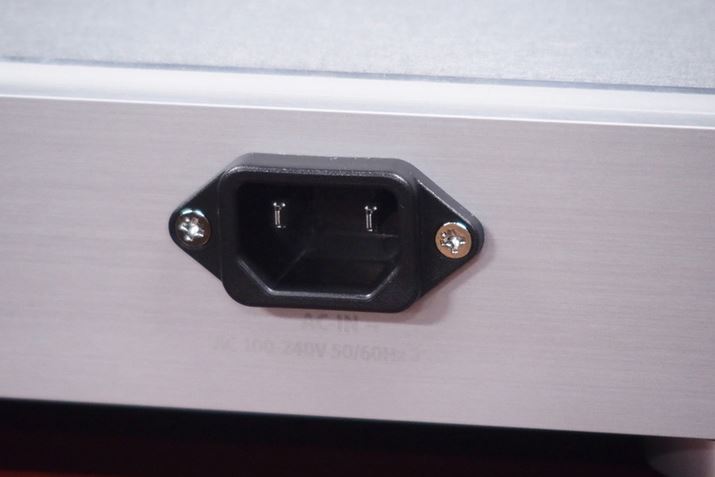 ACCbg̓A[Xȗ2P[qɂȂĂ