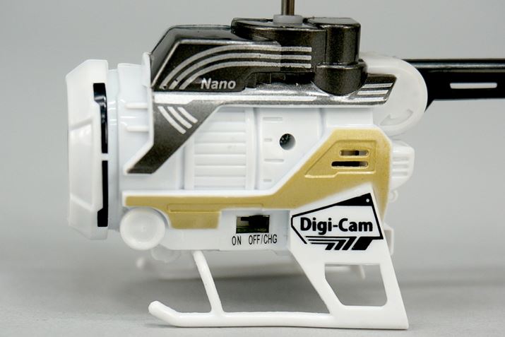 둤B̂قUSB̍ƁAMicroSDJ[h̍ÃJo[܂