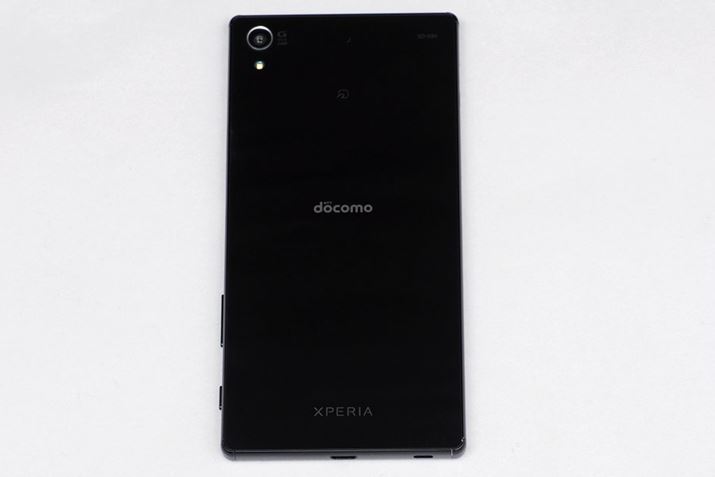 2ނ̃JỗeXg@̓ubNBwʂ̃fUC͍܂łXperiaɋ߂