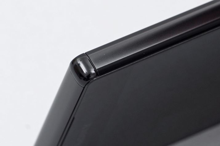 GbW̃^t[͊ۂ݂tĂB̕t₷lɂ͎p[cgĂ